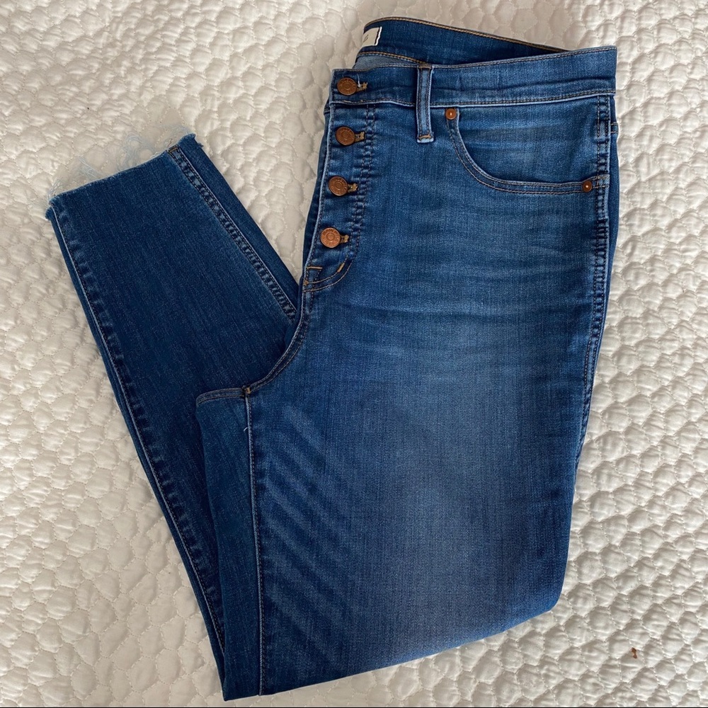 Madewell 10” high rise cropped jeans
